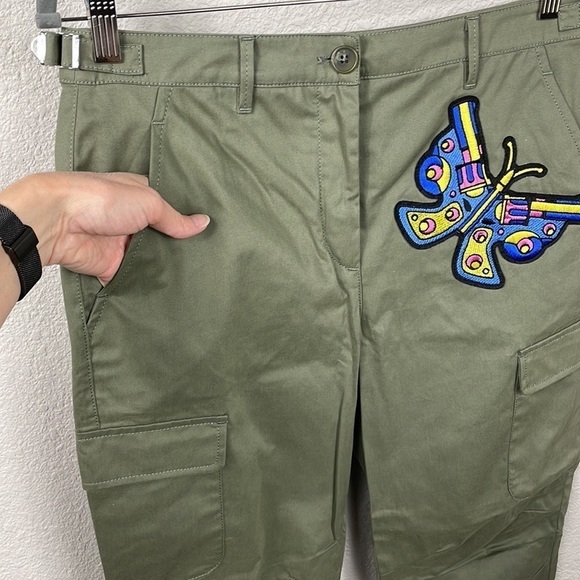 NWT Jeremy Scott Military Green High Rise Cargo Pants Butterfly Guns Patch Sz 8 - Picture 5 of 16